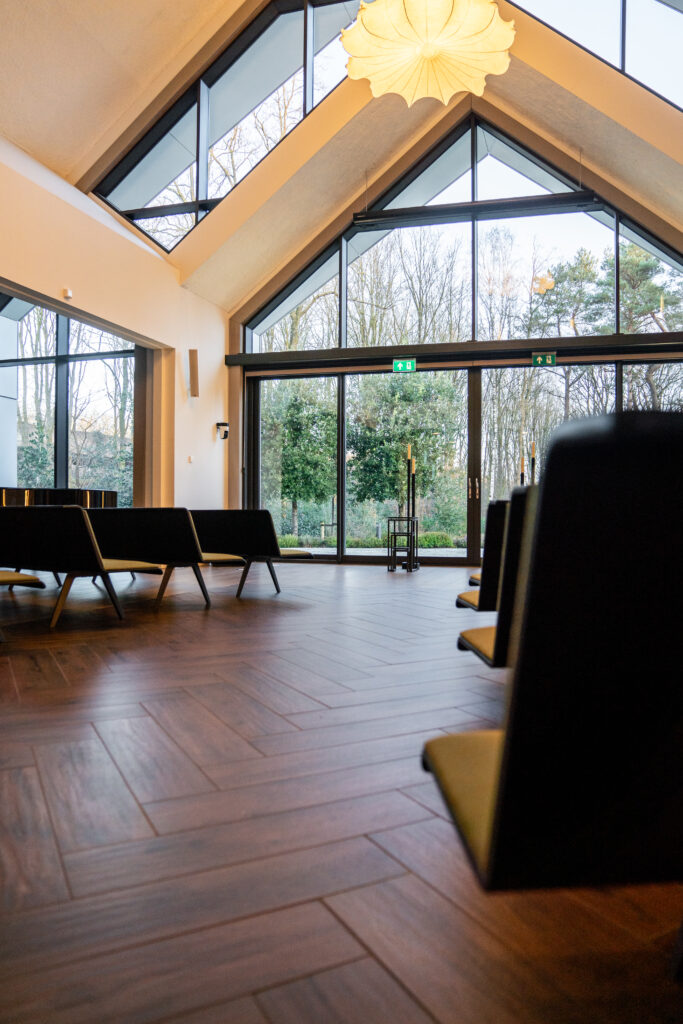 Crematorium Laren, een locatie voor een persoonlijk en liefdevol afscheid in de omgeving van Nijkerkerveen.